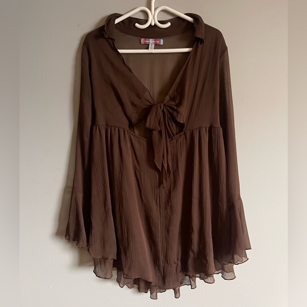 Urban Outfitters Kiki Tie-front mini dress - Picture 4 of 14